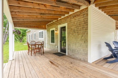 Proudly presented by Jannika Bragg | Cates Real Estate | | | - photo 5