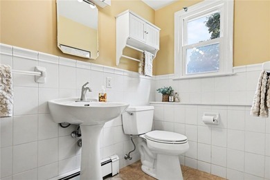 Stretch Out & Relax In This Fantastic 4-Level Split Level - photo 30