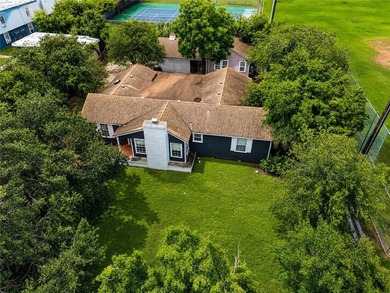 Charming One-of-a-Kind Home with Private Guest House - Over 1 - photo 30
