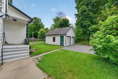 This 3-bedroom, 2-bath home offers a great opportunity for - photo 32