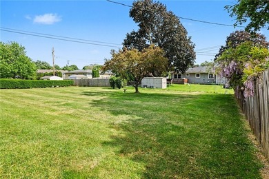 Stretch Out & Relax In This Fantastic 4-Level Split Level - photo 33