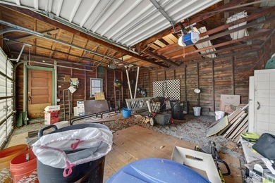This 3-bedroom, 2-bath home offers a great opportunity for - photo 33