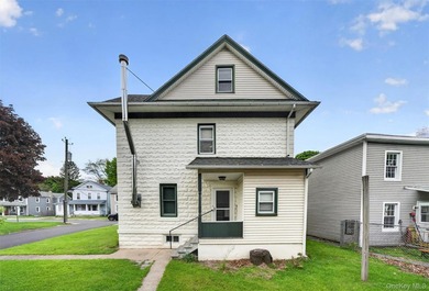 This 3-bedroom, 2-bath home offers a great opportunity for - photo 35