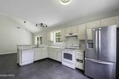 Welcome to 3 Eagle Trace, a charming 3-bedroom, 2-bath home on - photo 11