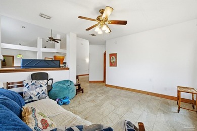 Welcome to this beautifully maintained Mediterranean-style home - photo 15
