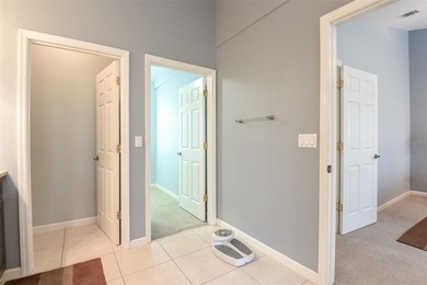 Welcome to this beautifully maintained 3-bedroom, 2-bathroom - photo 22