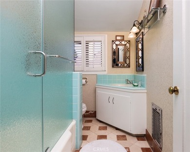Exquisite Spanish Revival architecture and timeless character - photo 22