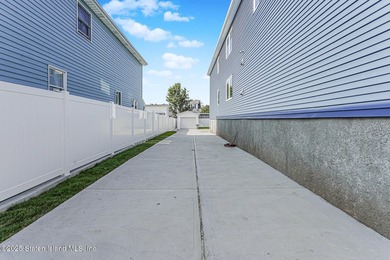 Welcome to 72 Goodall Street, a stunning home in one of Staten - photo 36