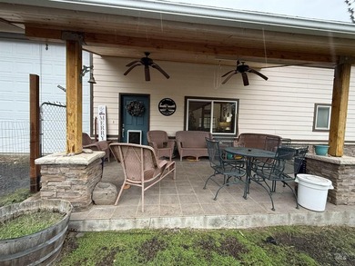 Experience what it feels like to get away from it all with this - photo 2