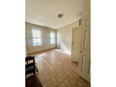 Excellent opportunity for investors seeking a long-term - photo 5
