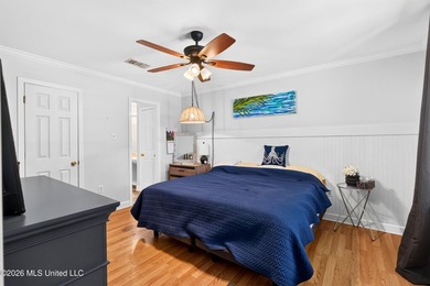 Looking for a move in ready 3 bedroom home in Gulfport with room - photo 15