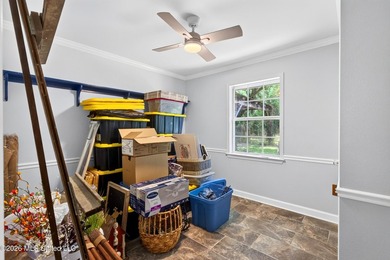 Looking for a move in ready 3 bedroom home in Gulfport with room - photo 22