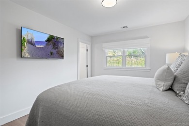 Completely Renovated Southampton Gem! Set on a beautifully - photo 23
