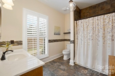Escape the ordinary. Embrace the lake. This Charleston-inspired - photo 24