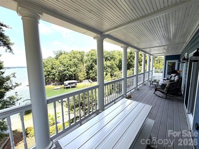 Escape the ordinary. Embrace the lake. This Charleston-inspired - photo 27