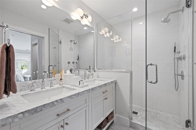 Completely Renovated Southampton Gem! Set on a beautifully - photo 32