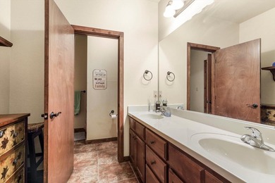 This 8.5 acre retreat is more than a home, it's an escape plan - photo 32