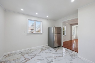 Great opportunity to own this enchanting 3-bedroom Cape located - photo 9