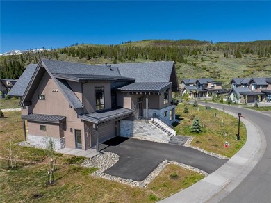 The only move-in ready new-construction residence at Highlands - photo 3