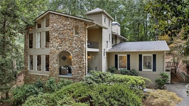 (private lake, pond, coastal) Home Active Under Contract in Atlanta Georgia