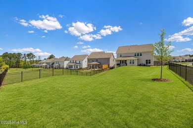 Looking for a home with your own private theater. You won't find - photo 3