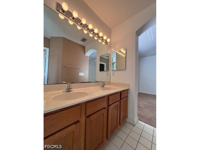 Welcome to 17524 Cherry Ridge Lane, a beautifully maintained - photo 11