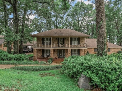 Lake Home For Sale in Shreveport, Louisiana