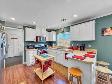 Welcome home to this generously sized house in the popular Flour