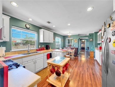 Welcome home to this generously sized house in the popular Flour