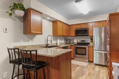 Welcome to mountain living at its finest in the highly desirable - photo 6