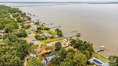 Discover one of Gulf Breeze's most coveted waterfront - photo 5