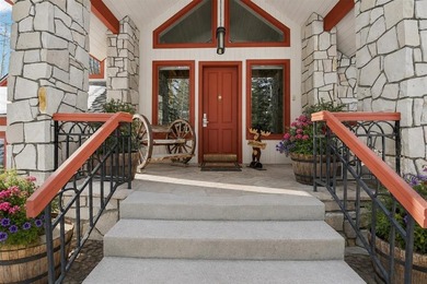 A rare ski-in/ski-out retreat tucked against National Forest - photo 2