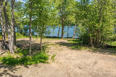 Build-ready waterfront lot on beautiful Levenseller Pond! This - photo 24