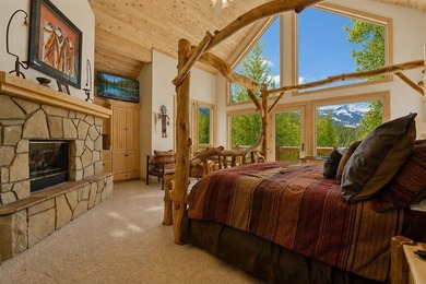 A rare ski-in/ski-out retreat tucked against National Forest - photo 6