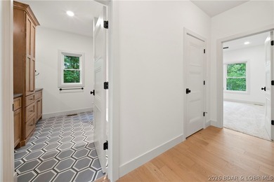 Impressive brand new construction in the sought-after Porto Cima - photo 27