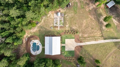 Nestled on 7 breathtaking acres in Putnam County, this - photo 31