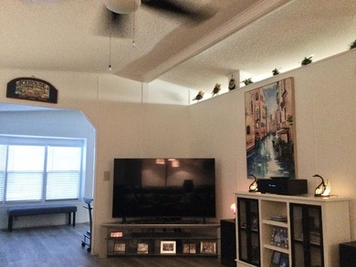 Meticulously maintained home in the much sought after Spanish - photo 4