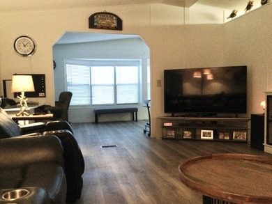 Meticulously maintained home in the much sought after Spanish - photo 6