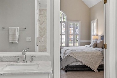 Elegance and modern luxury converge in this exceptional Harold - photo 37