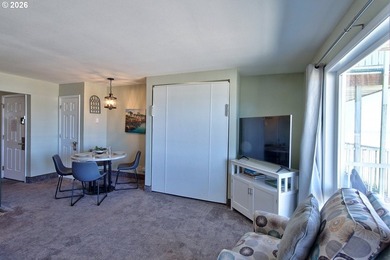 Your Oceanfront Oasis: Space for the Whole Family!Forget cramped - photo 4