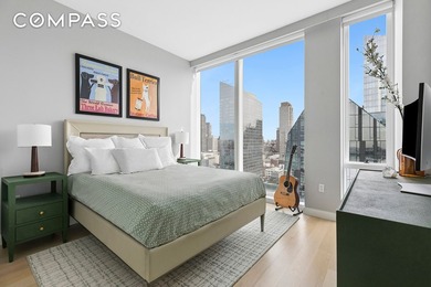 Extraordinary city and Hudson River views from this impeccably - photo 4