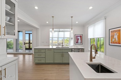 Welcome to 100 Front Street, an exceptional deepwater residence - photo 25