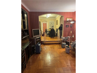 Welcome to 901 Avenue H, Unit 4J a bright and spacious 1-bedroom