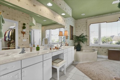 Iconic Wrightsville Beach home on sunset lagoon with private - photo 27