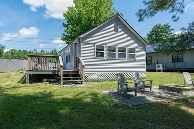 Year-Round Waterfront Bliss on Salmon Pond Welcome to your slice - photo 2
