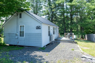 Year-Round Waterfront Bliss on Salmon Pond Welcome to your slice - photo 4
