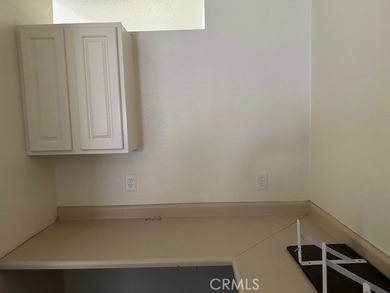 Peaceful location on paved street. Home has been recently - photo 6