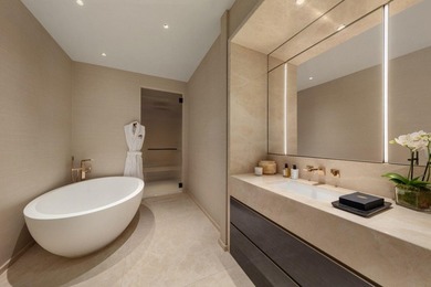 Welcome to Mandarin Oriental Residences, Fifth Avenue. Gilded - photo 14