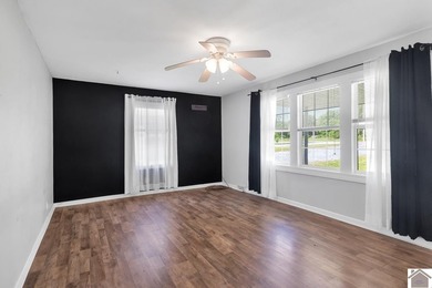 Affordable country living with room to breathe! Situated on - photo 14