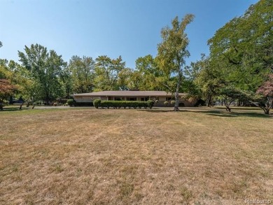 Red Mill Pond  Home For Sale in Tecumseh Michigan